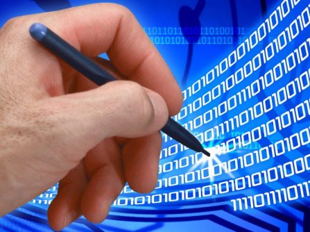 Електронний позов. Будемо судитися по email.