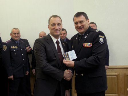 Поліцейська відзнака неполіцейським громадянам.