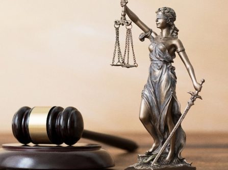 Блиск і злидні верховних суддів